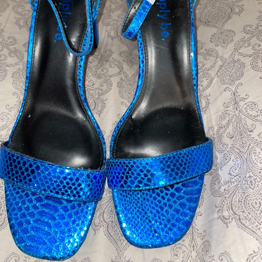 Royal Blue scrappy sandals.